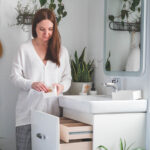 Walmart'ın 'Çarpıcı' Taraklı Dekoru Banyo Depolaması İçin Mükemmel