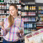 Uygun Fiyatlı Bir DIY ile Bütçeye Uygun Vintage Pirinç Çıkış Kapağı Oluşturun