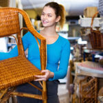 Kaliteli İkinci El Mağaza Rattan Veya Hasır Bulmak İçin İpuçları