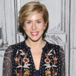 Erin Napier Merdiveni Benzersiz Bir Mutfak Depolama Çözümüne Dönüştürüyor