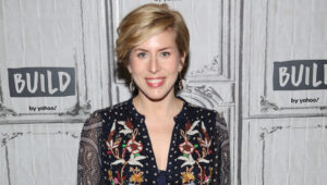 Erin Napier Merdiveni Benzersiz Bir Mutfak Depolama Çözümüne Dönüştürüyor