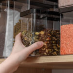 Bir TikToker 12 İnçlik Alanı Nasıl Güzel ve Ferah Bir Kilere Dönüştürdü?