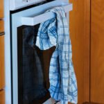 Sevimli Bir Alternatif Çözümle Mutfak Havlularını Yerden Uzak Tutun