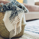 Sepet Değil Dolap Değil: Battaniye Saklamanın Daha İyi Yöntemi