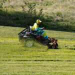 Tüketici Raporları 2026'nın En İyi Binilebilir Çim Biçme Makinesini Açıkladı