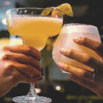 Bir Dolar Ağacı Margarita Bardağını Sevimli Bir Kuş Suluğuna Dönüştürün