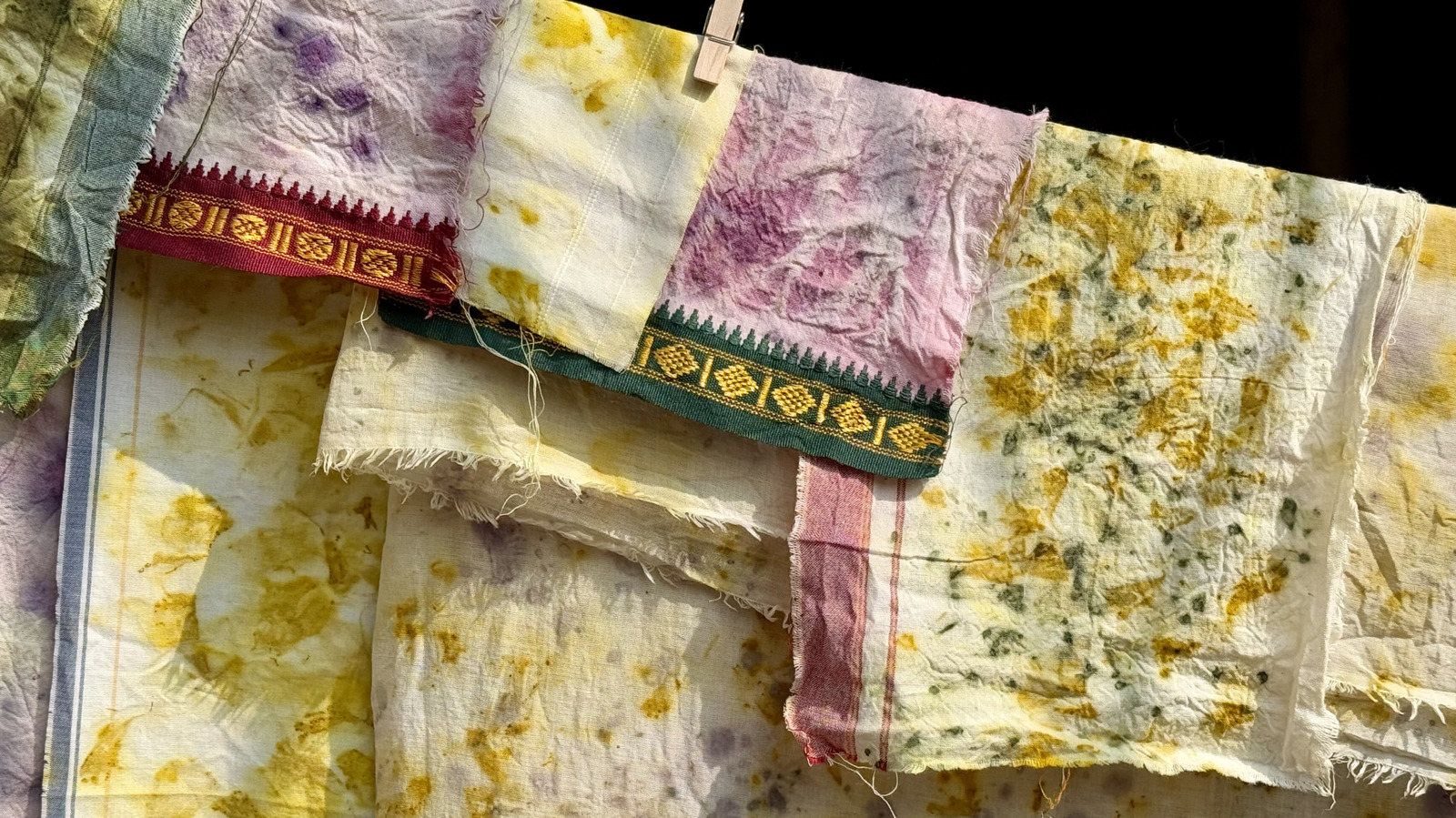 Eski Kumaşları Atmayın - Bunları Çarpıcı Beton Bahçe Heykelleri Yapmak İçin Kullanın