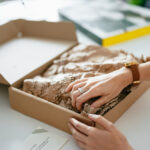 Ambalaj Kağıdı Atıklarını Çevre Dostu Bitki Saksılarına Dönüştürün