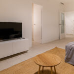 Konsol Değil, Ankastre Değil: Daha Uygun Fiyatlı Bir TV Sehpası Alternatifi Var