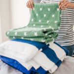 Eski Banyo Havlusunu Çevre Dostu Kağıt Havlu Alternatifine Dönüştürün