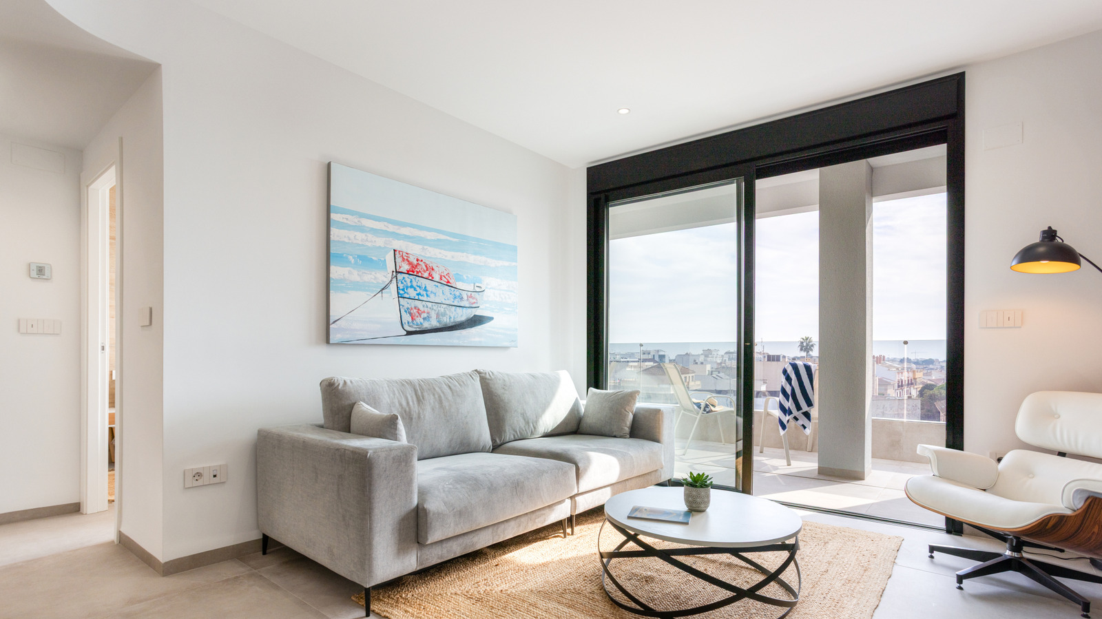 Perdesiz Sürgülü Cam Kapıları Yükseltmek İçin Kiracı Dostu Çözüm