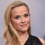 Reese Witherspoon'un Canlı Boya Renk Seçimi Tam Trendde