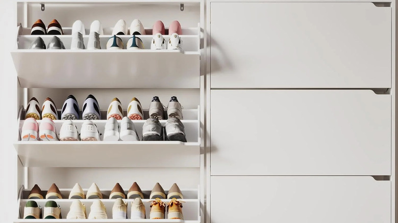 FANRAL 3 Çekmeceli Ayakkabı Saklama Dolabı açık ve kapalı ayakkabılı