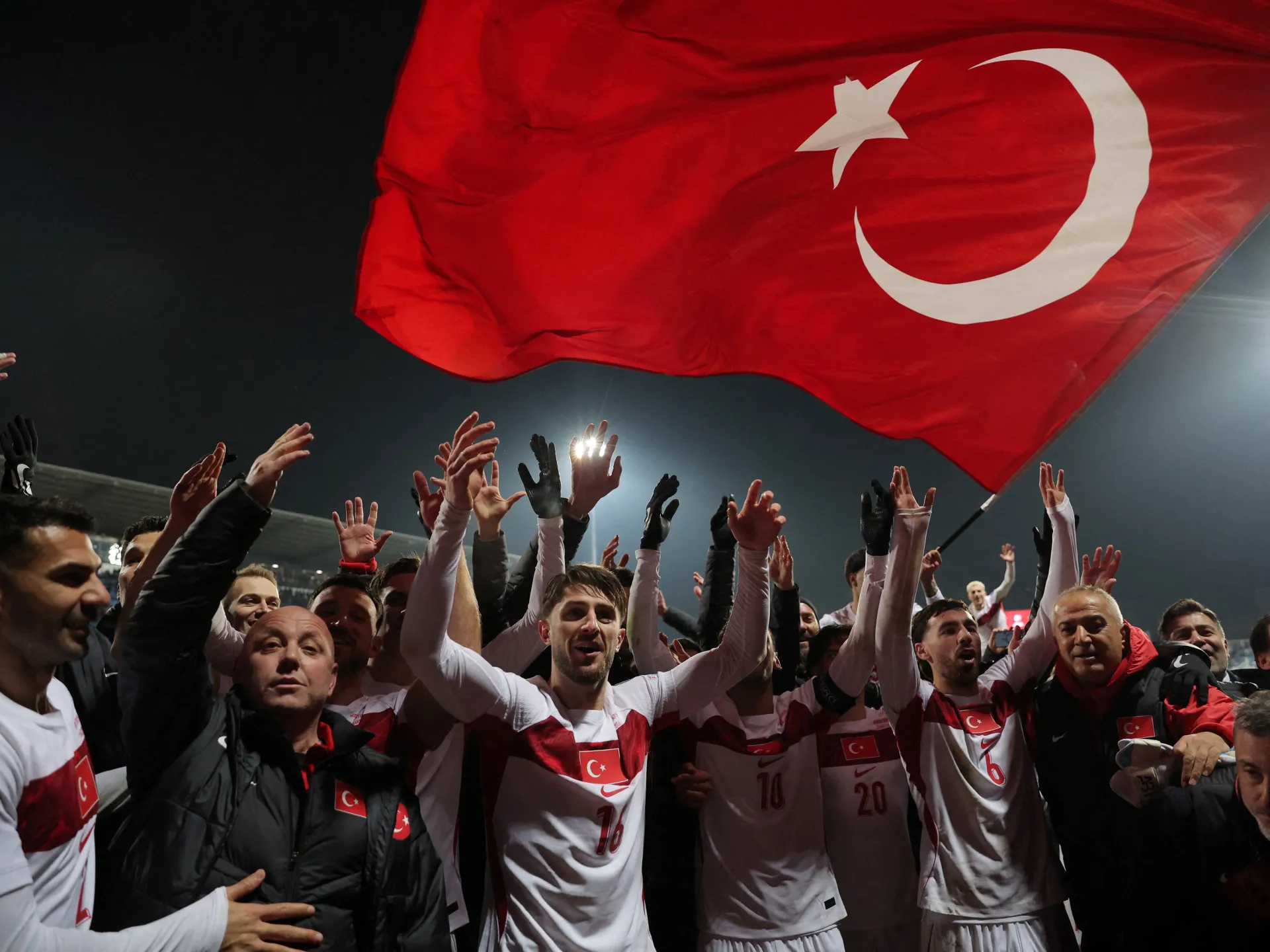'İnanılmaz bir duygu': Türkiye, Kosova'yı yenerek 24 yıllık Dünya Kupası bekleyişine son verdi
