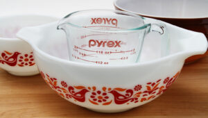 Vintage Pyrex’teki Bu Değer İşaretini Gözden Kaçırmayın