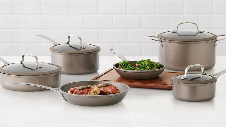 Food Network'ün 10 Parçalı Dokulu Titanyum Tencere Seti