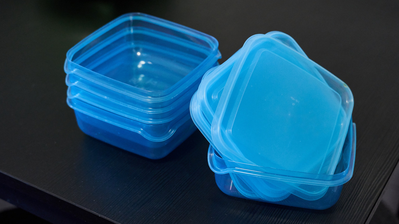 Yerden Tasarruf Sağlayan Kendin Yap Depolama Fikriyle Dağınık Plastik Kapaklardan Kurtulun