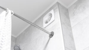 Banyo Havalandırmanız Neden Kendiliğinden Açılıyor ve Çalışmayı Durdurmuyor?