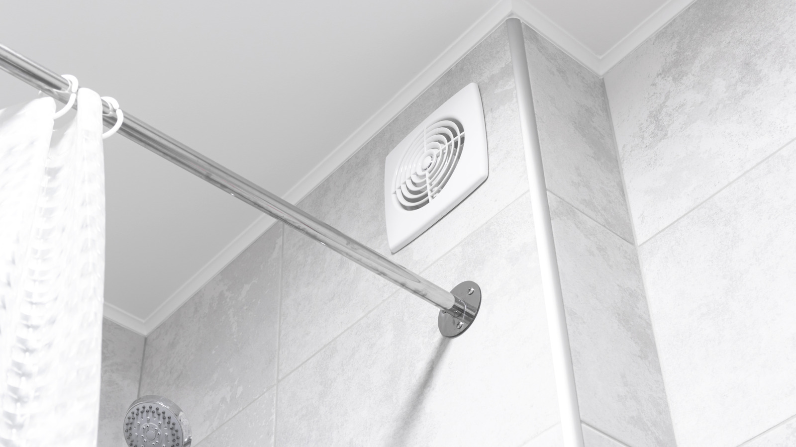 Banyo Havalandırmanız Neden Kendiliğinden Açılıyor ve Çalışmayı Durdurmuyor?