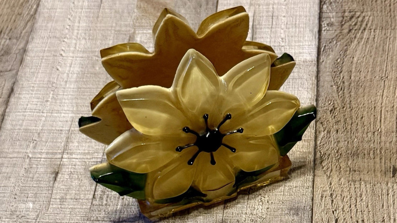 1960'lar Lucite peçetelik çiçeği