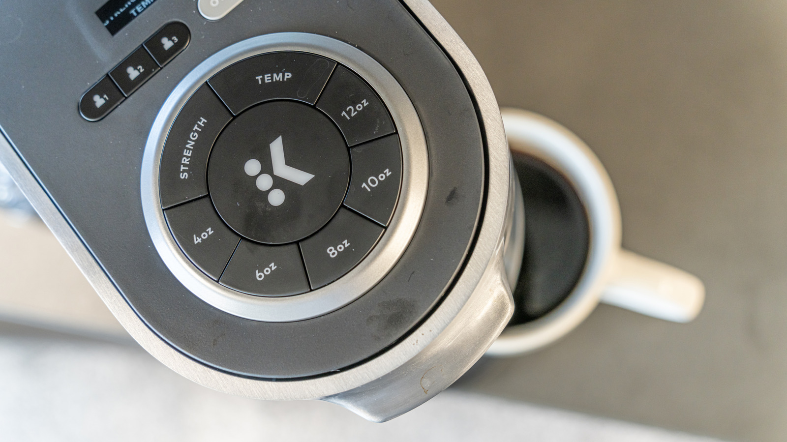 Sepet Değil: Keurig'inizin Yanına Depolama Ekleyecek Çok Kullanımlı Amazon Bulucu