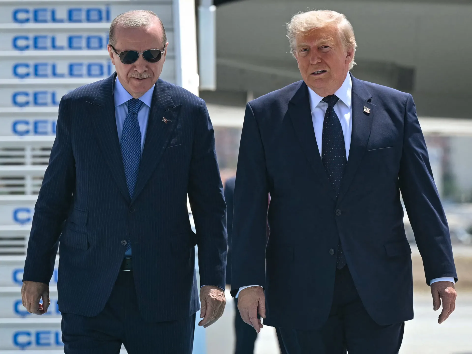 Trump, Türkiye'ye yönelik yaptırımları kaldıracağını, F-35'leri satmayı 'düşüneceğini' söyledi
