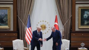 Türkiye’deki zirvenin ilk günü sona ererken Trump NATO’ya sert çıkıştı