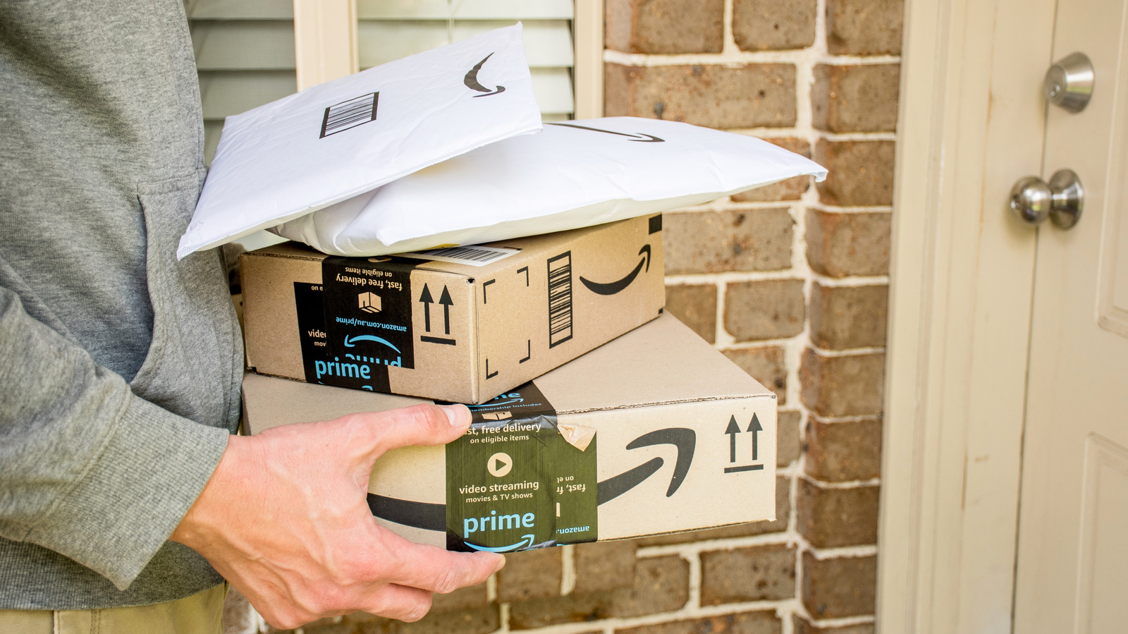 Amazon'dan Asla Satın Almamanız Gereken Yatak Odası Temeli