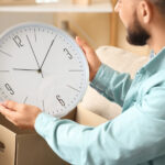 Neden IKEA'da Her Saat 10:10'a Ayarlanıyor?