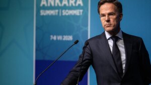 NATO, üyelerini savunma harcaması hedeflerine ulaşmaya yönelik planlar yapmaya çağırıyor