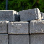 Bir Sonraki Kendin Yap Projeniz için Gereken Beton Blokları Nasıl Hesaplarsınız, Böylece Çok Fazla Satın Almazsınız