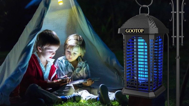 Gootop Outdoor Bug Zapper'ı Amazon'da bulabilirsiniz
