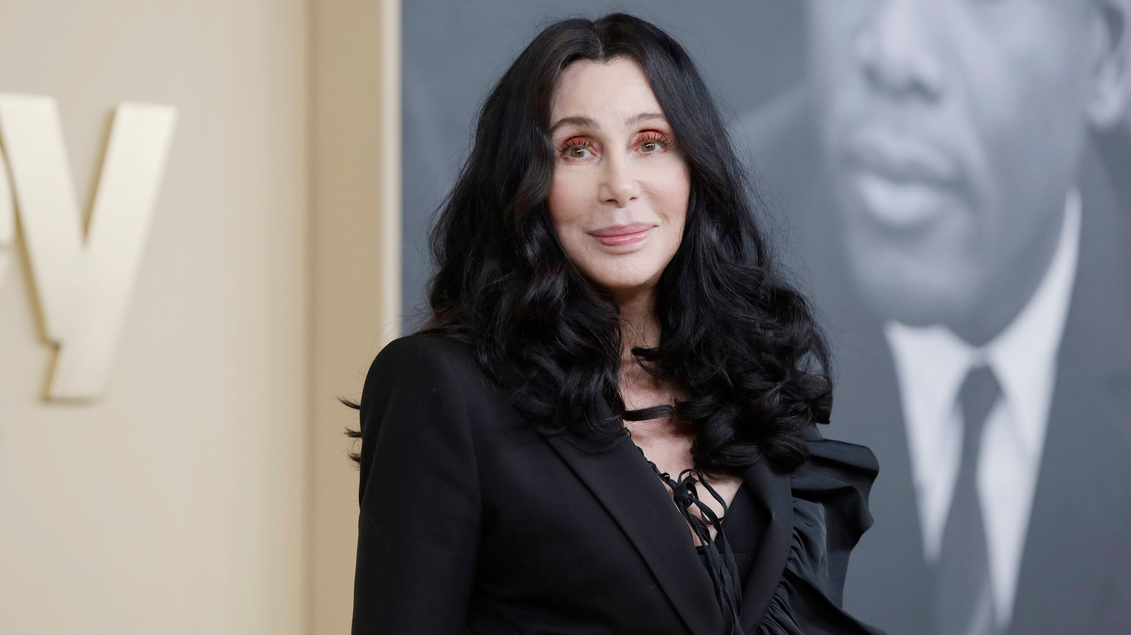 Cher'den Günün Sözü 'Her Zaman Şöyle Bir Daire İstedim...'