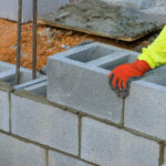 Sadece İstinat Duvarları İçin Değil - Beton Bloklar Arıları Bahçenize de Çekebilir