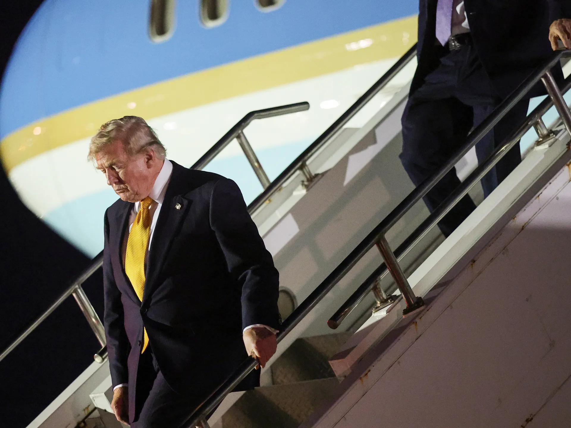 İran tehdidi Trump'ın Türkiye'den gizli kaçışına neden oldu: Raporlar