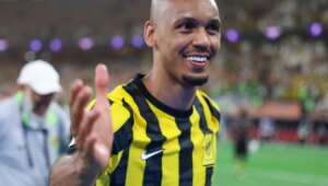 Liverpool’un eski yıldızı Fabinho, Mohamed Salah ile Trabzonspor’da yeniden bir araya geldi