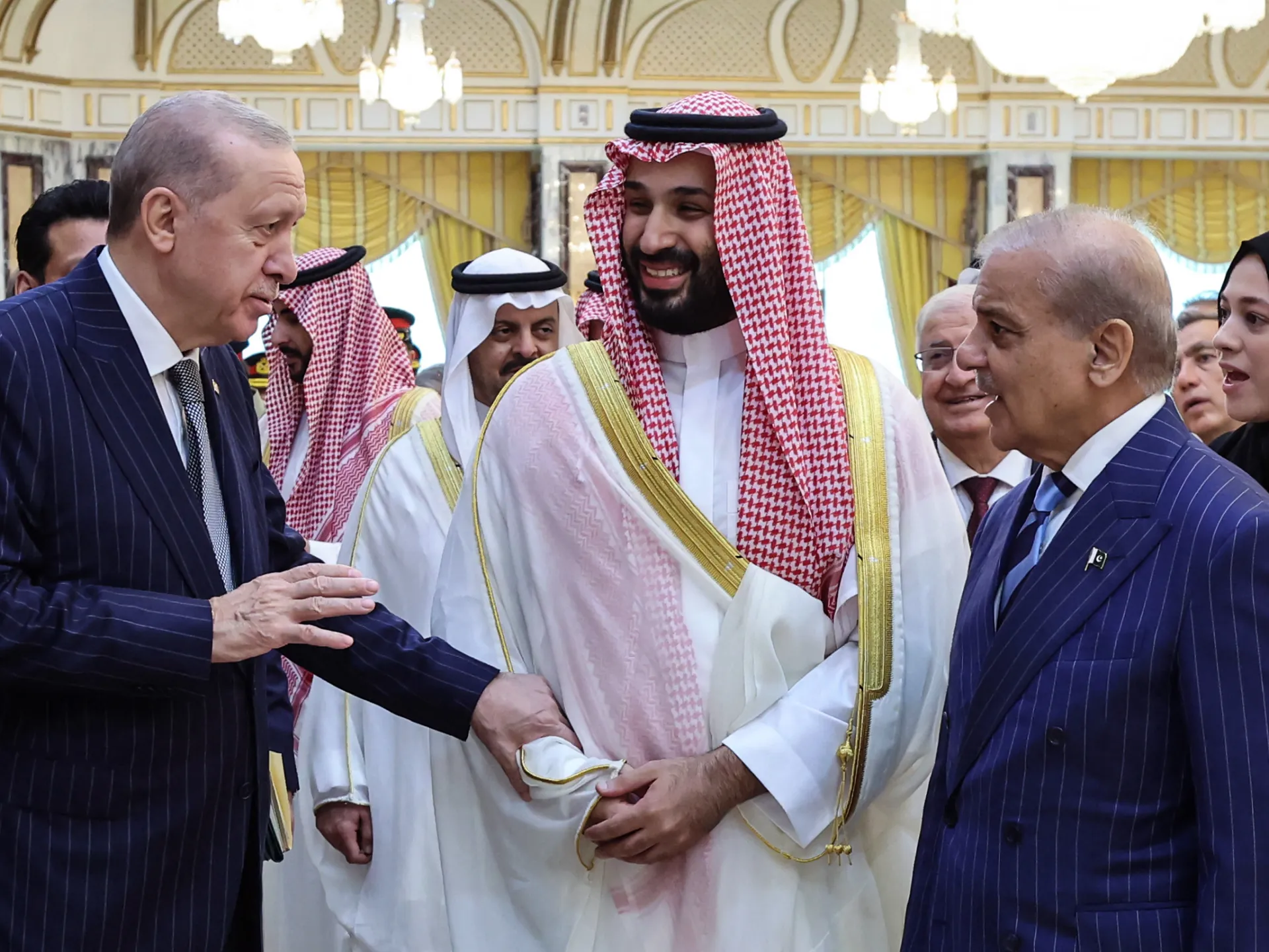 Pakistan-Suudi-Türkiye ittifakı gerçekten yeni bir bölgesel düzen yaratacak mı?