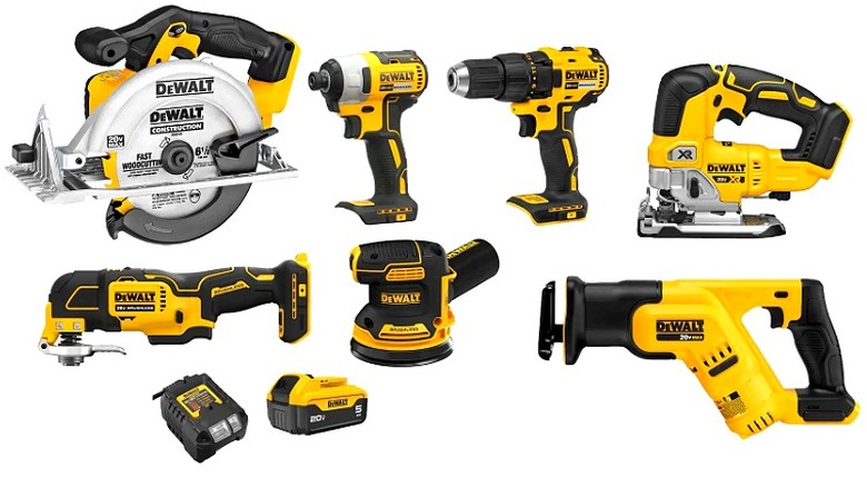 Çeşitli DeWalt elektrikli el aletleri ve pilleri