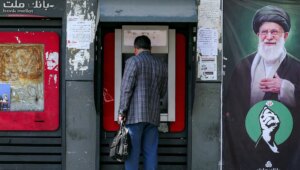 Türkiye, İran’a ait Bank Mellat’ın İstanbul’daki faaliyet lisansını iptal etti