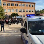 Saldırgan Türkiye'nin batısındaki lise yakınına ateş açarak 11 kişiyi yaraladı