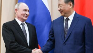 Putin ve Xi, ‘öngörülemeyen’ dünyada Rusya-Çin ilişkilerini yeniden doğruladı