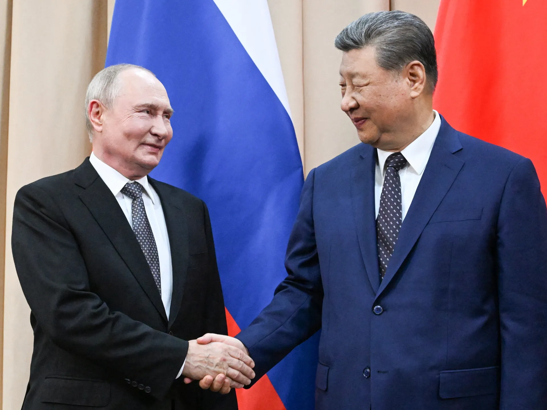 Putin ve Xi, 'öngörülemeyen' dünyada Rusya-Çin ilişkilerini yeniden doğruladı