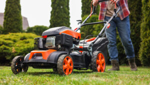 Amazon’dan Elde Taşınabilir Bulucuyla Biçme Makinesi Bıçaklarını Hemen Her Yerde Keskinleştirin