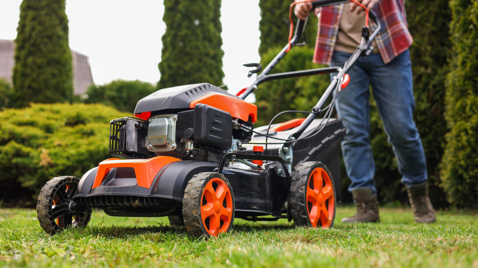 Amazon'dan Elde Taşınabilir Bulucuyla Biçme Makinesi Bıçaklarını Hemen Her Yerde Keskinleştirin