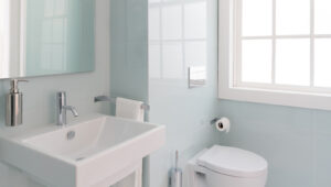 Hacimli Banyo Depolamasını Atlayın: Küçük Odanızda İşe Yarayacak Lowe’s Bulucu