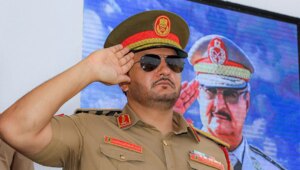Saddam Haftar Libya’da tahtın peşinde