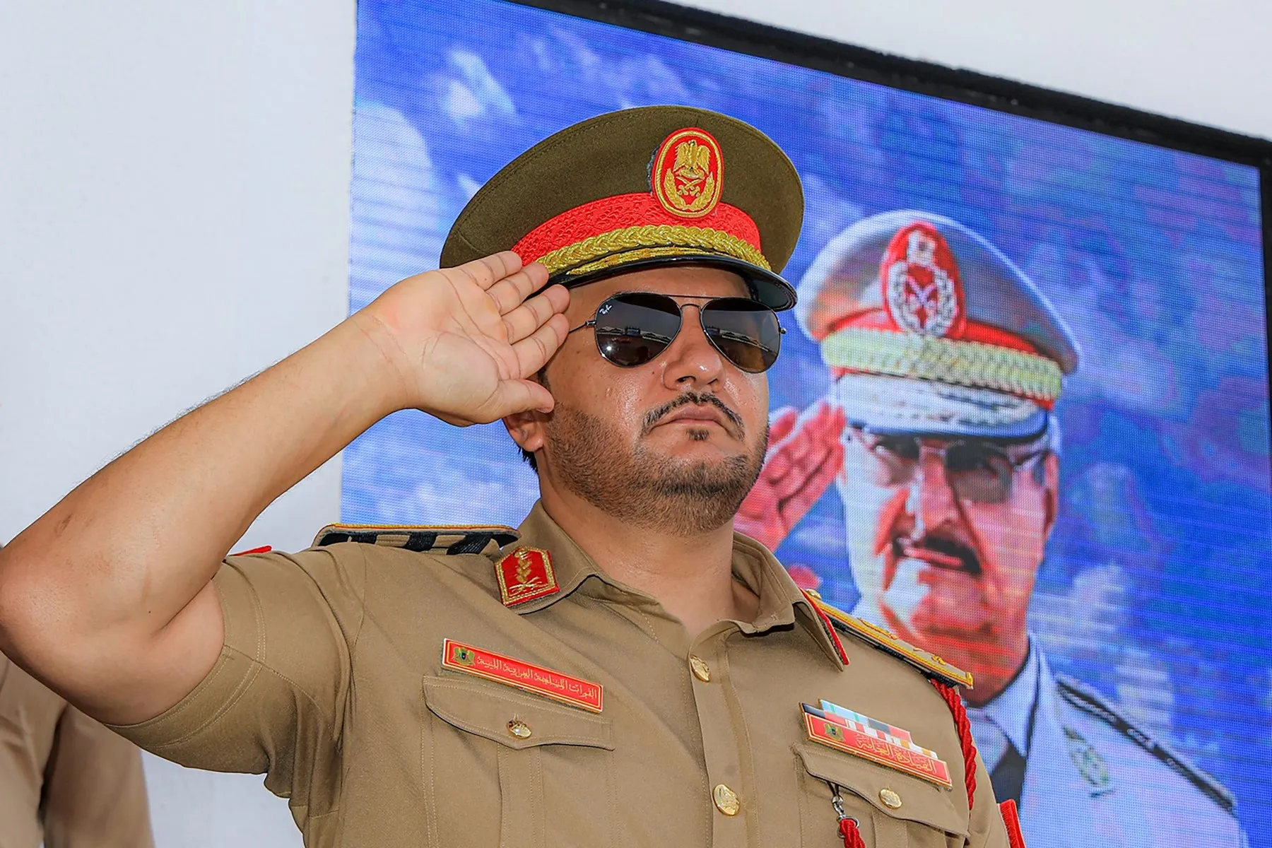 Saddam Haftar Libya'da tahtın peşinde